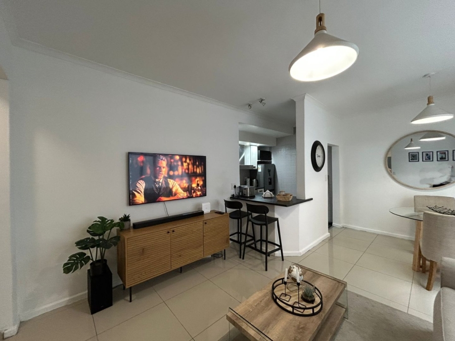 To Let 1 Bedroom Property for Rent in Three Anchor Bay Western Cape